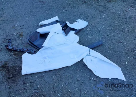 2023 Toyota Rav4 Xle Premium z USA, uszkodzony, nr VIN 2T3A1RFV2PW373510